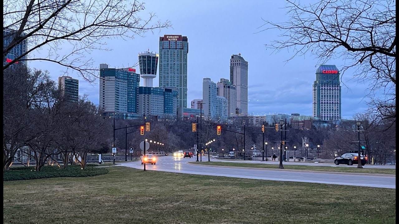 LIVE 💚 Niagara Falls - A Relaxing Evening Walk By The Falls 2024