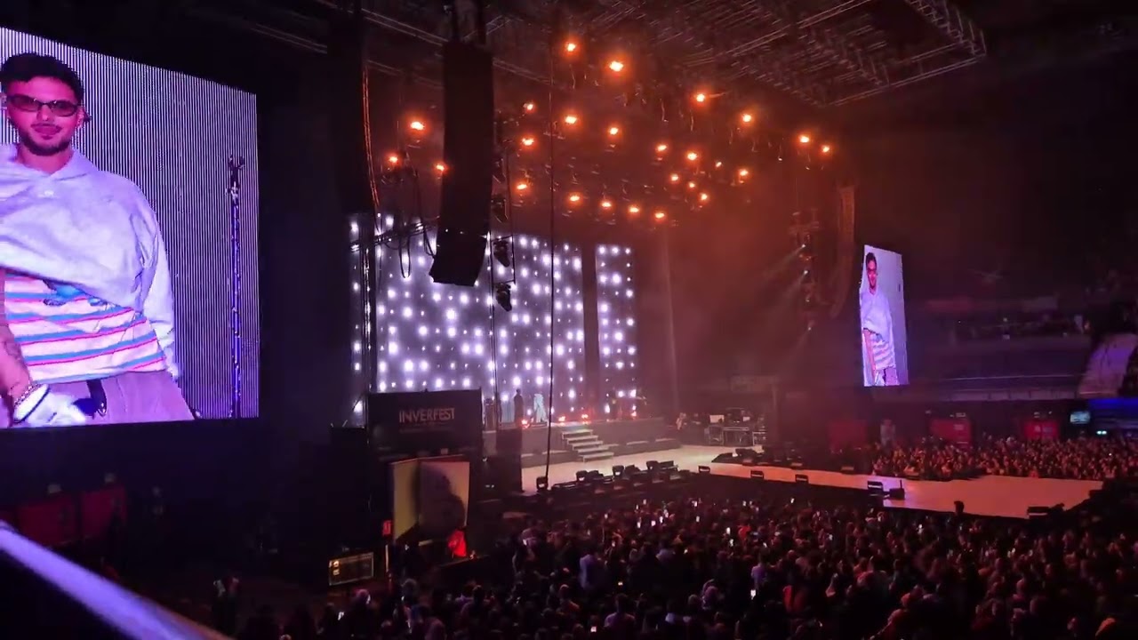 abraham mateo movistar arena