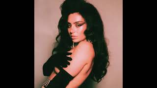 Charli xcx - Butterfly Boy