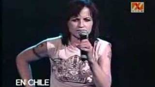 Dolores O'Riordan - When We Were Young (Live in Chile)
