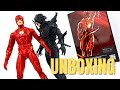 El nuevo flash y dark flash de mcfarlane toys de la pelicula the flash unboxing y comparaciones