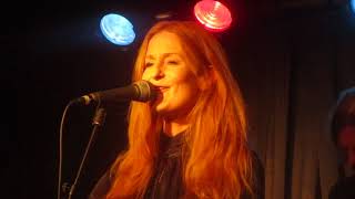 Anna Stadling Drömmarna Stockholm Scala Teatern Källaren 170927