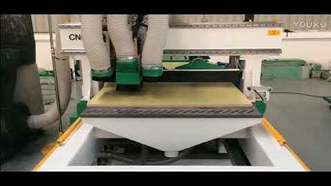 Automatic loading and unloading system cnc router auto feeding 2