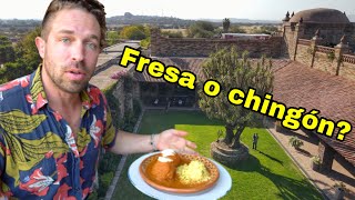 Gringo Visita una Hacienda Mexicana por Primera Vez 🤔