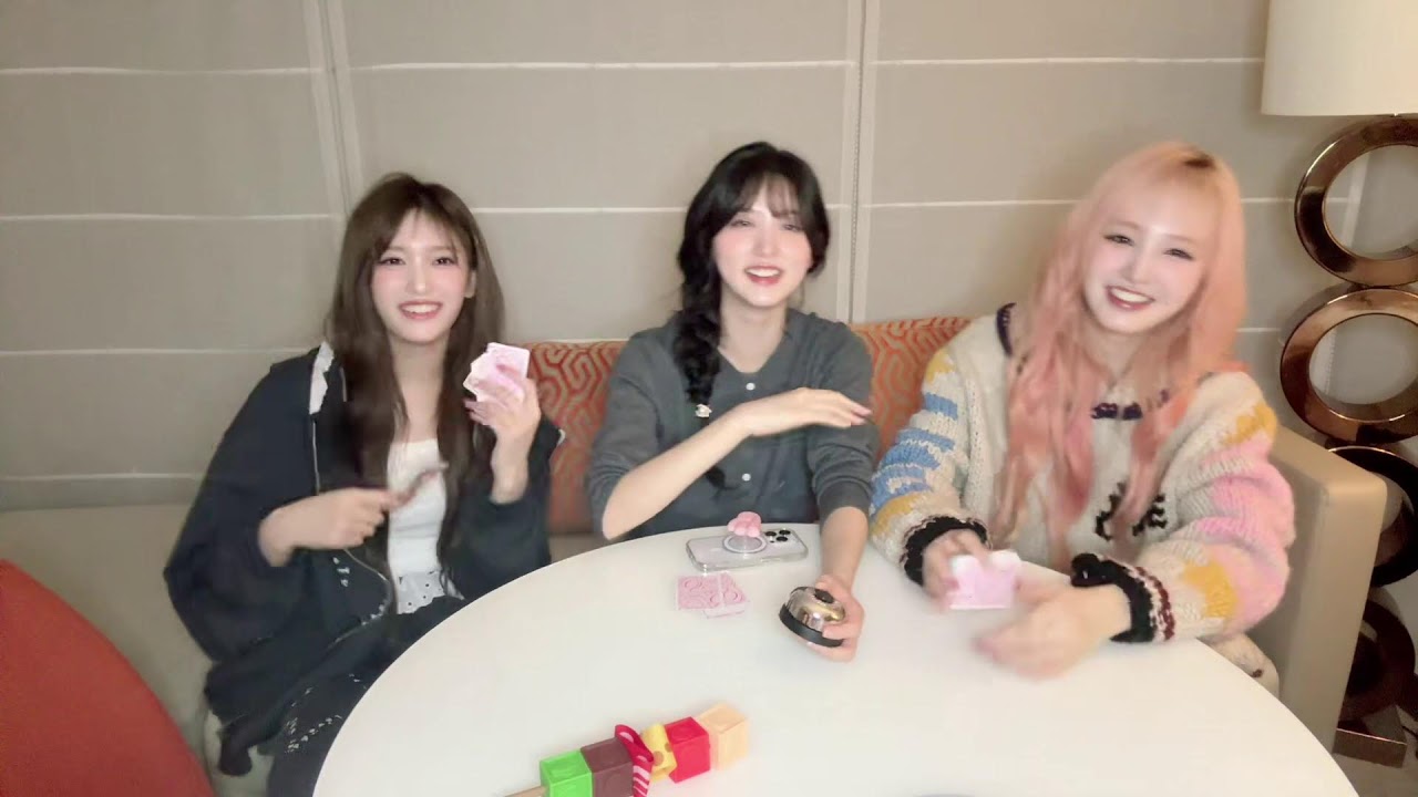 250417 IVE GAEUL LIZ LEESEO 혼자 왔어요 둘이 왔어요 셋이 왔어요 🍡