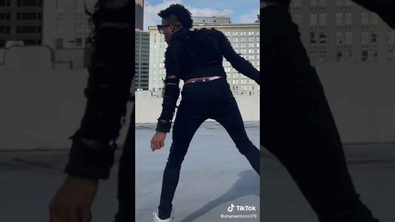 BOWWW 😍🖤 ok SHAMAR new dance vid