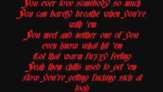 Eminem - Love The Way You Lie Lyrics