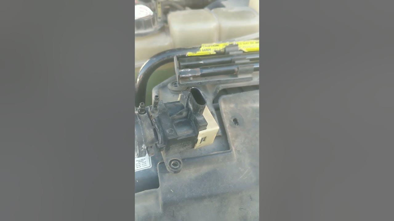 4 wheel drive not disengaging? 4X4 ESOF HUBS WONT UNLOCK? SHORTS YouTube