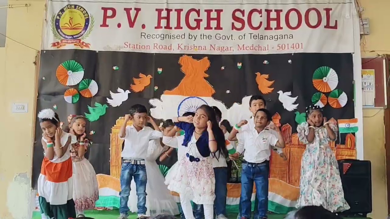 🇮🇳 Small Kids Dance on “Galti Se Mistake” | Republic Day Celebration ❤️| P.V High School