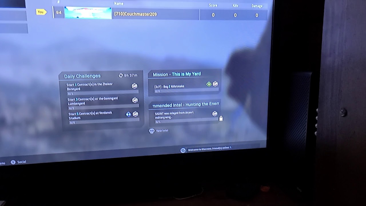 Cod warzone bug? - YouTube