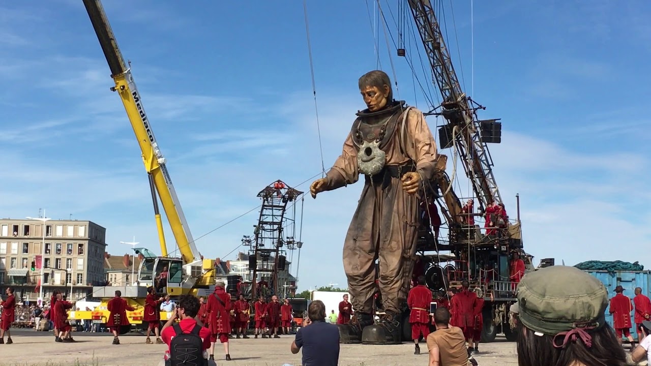 De Reuzen van Royal de Luxe Leeuwarden YouTube