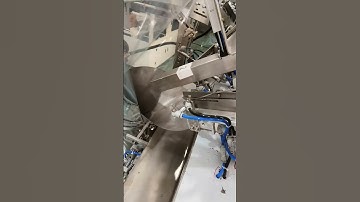 #shorts Automatic Three-disc Screw Nut Bolt Counting Packaging Machine