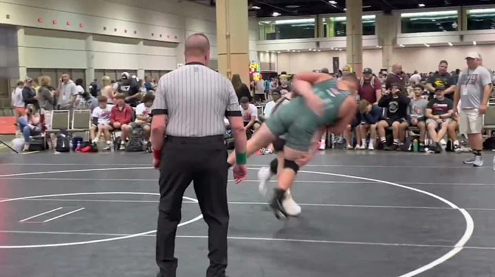 Austin Foye wrestling video