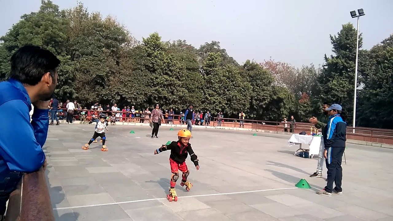 Chilla sports complex- Skating race (U-4) 2 December 2018 - YouTube