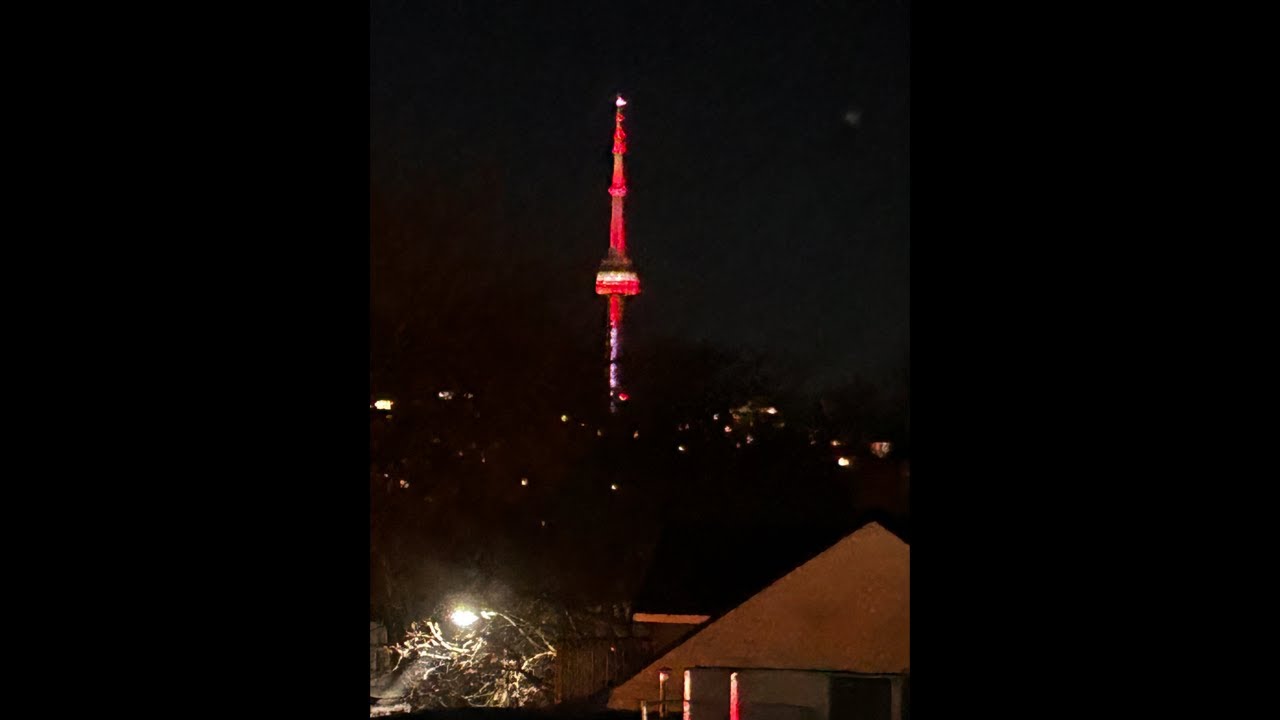 CN Tower Live All Night Light Show Toronto 🇨🇦