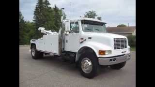 1996 International 4900 DT466 Tow Truck