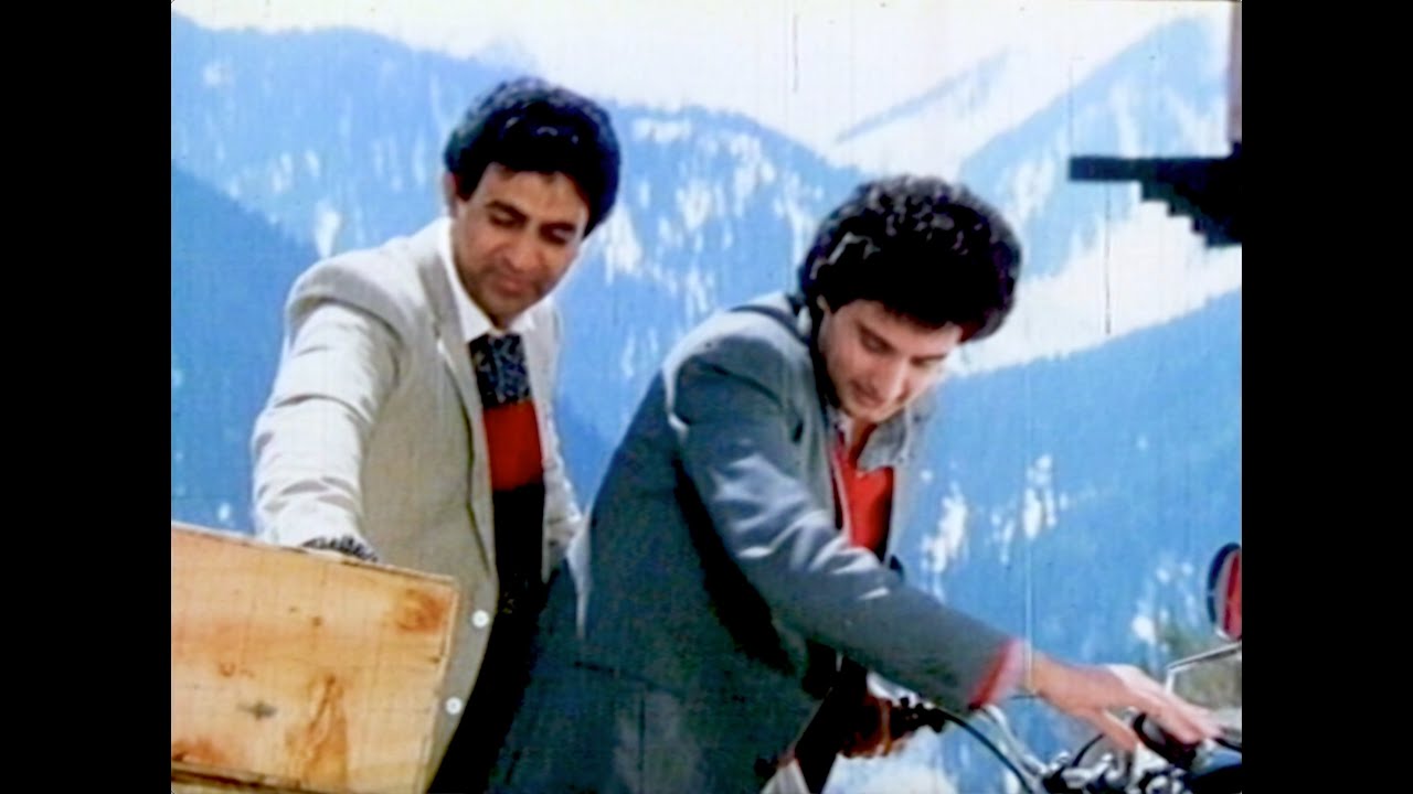 Filming This Classic Rajdoot Ad Across India – 1980s Throwback - YouTube