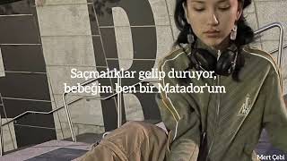 Gorillaz - New D Ft. Tame Impala & Bootie Browntürkçe Çeviri