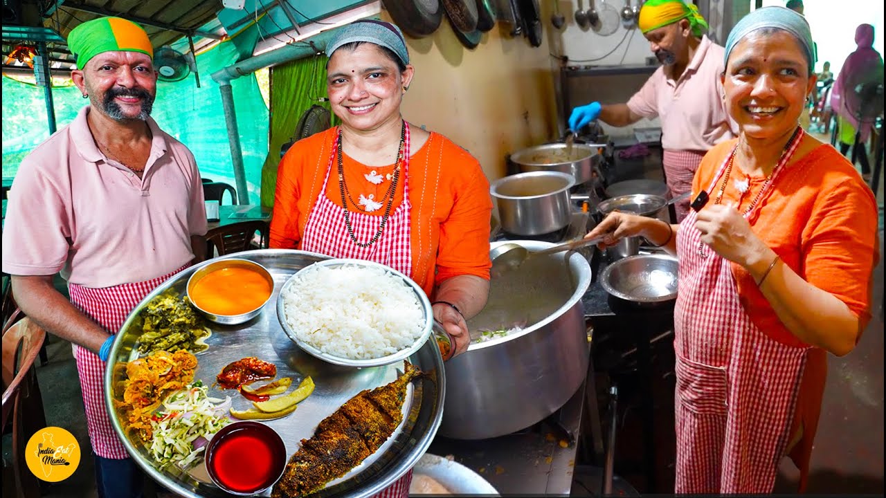 Goa Hardworking Brother & Sister Selling Unlimited Goan Fish Thali Rs. 100/- Only l Goa Street Food