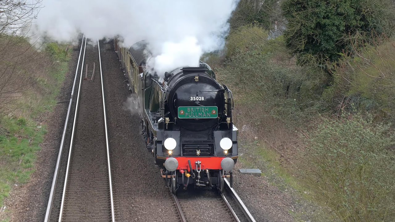 35028 Clan Line hauls the 'Belmond British Pullman' round Kent - 28.03.25