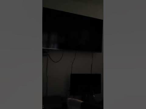TV Samsung KU6000 estalou algo é tá daaaaa. Parou de funcionar. Quase 8