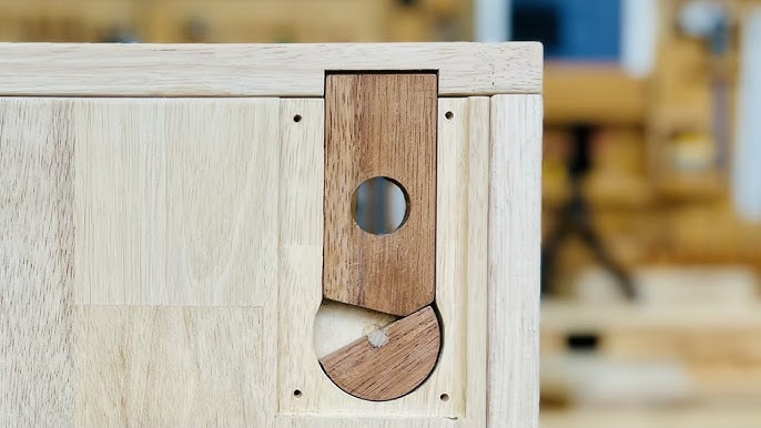 SECRET MAGNETIC LOCK DRAWER  Magnetic lock, Secret compartment furniture,  Diy furniture plans