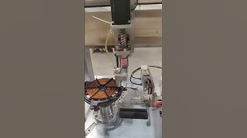 Induction motor winding machine // India latest machine @KDDOWLSKEYS #windingmachine #coilwinding