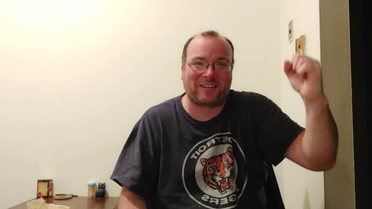 It Came From Speedway! - The Boneless Rib Hoogie Review!