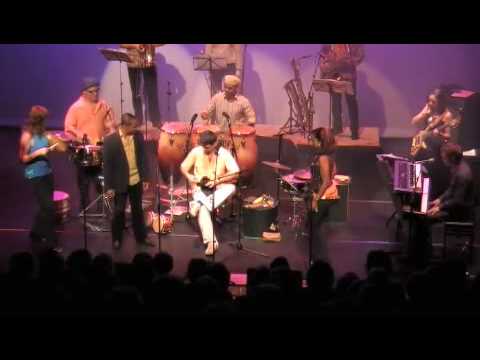 Gerardo Rosales Salsa Mundial with Darbuka