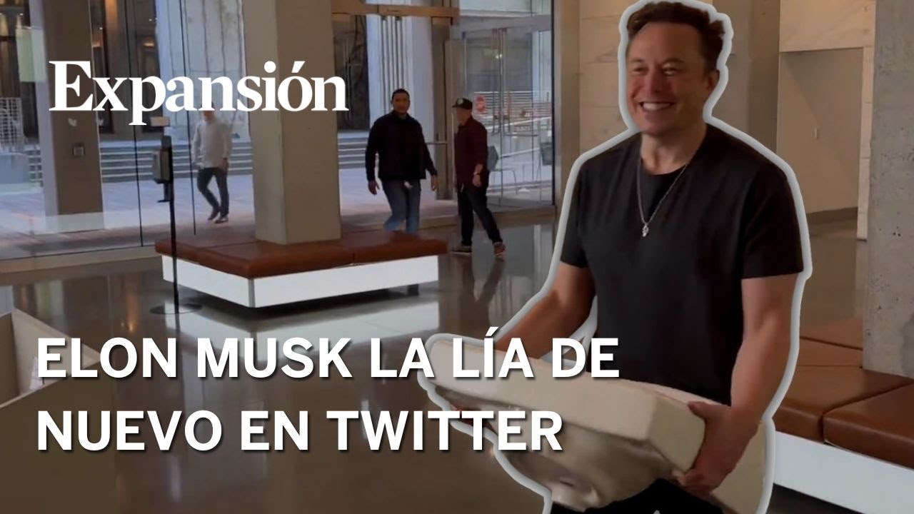 Elon Musk entra en la sede de Twitter con un lavabo - YouTube