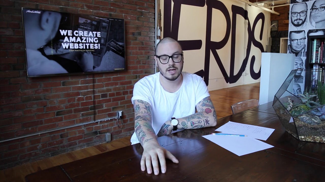 LOGO DESIGN TORONTO | A NERD'S WORLD