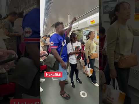 مرحبا في تشين كيكويوميديا مضحك مرحبا