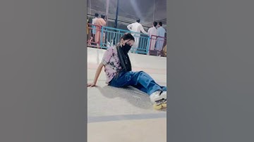 Gir gii🥲#minshaskater #skating #skate #skater #rollerskating #skateboard #skatelife #figureskating