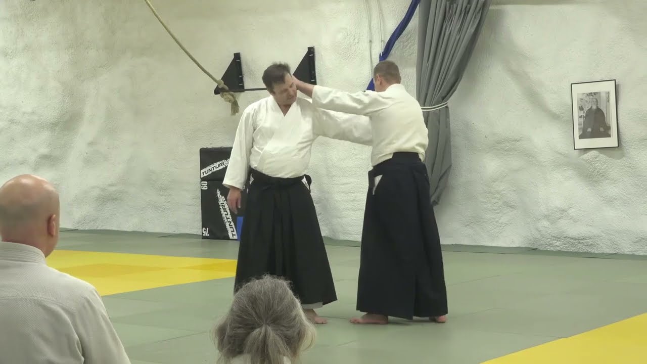 Aikidoa yli rajojen 2026. Jani Hartikka  6 dan Vantaan Jukara. Kuvaus Jouko Vatanen.