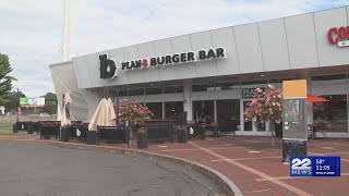 Plan b Burger Bar to close Hall of Fame location