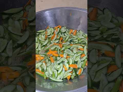 طريقه عمل الخيار المخلل 