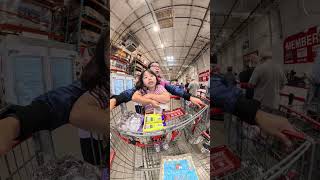 Download Lagu #shopping Chloe Waited Patiently to Hand Over the Receipt. MP3