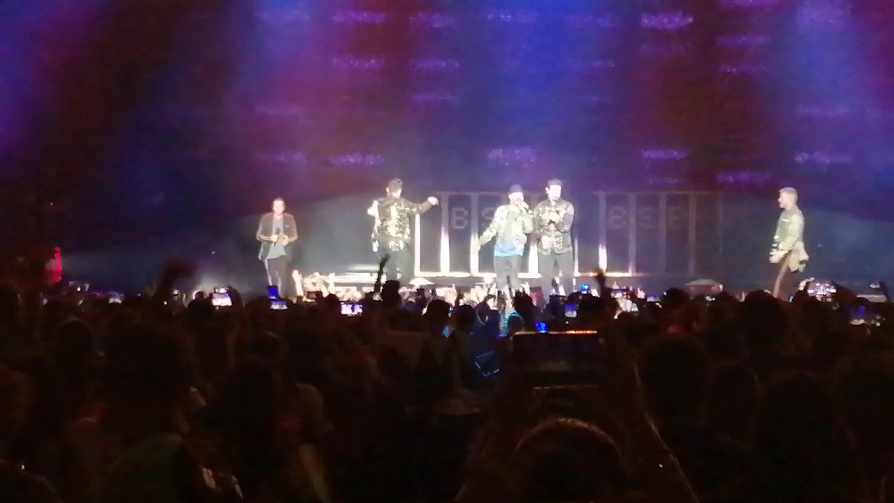 backstreet-boys-quit-playing-games-concierto-guadalajara-youtube