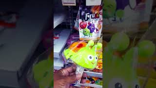 Hunting fruit candy Bee vs fruit Gummy#toys #candy #yuotubeshorts