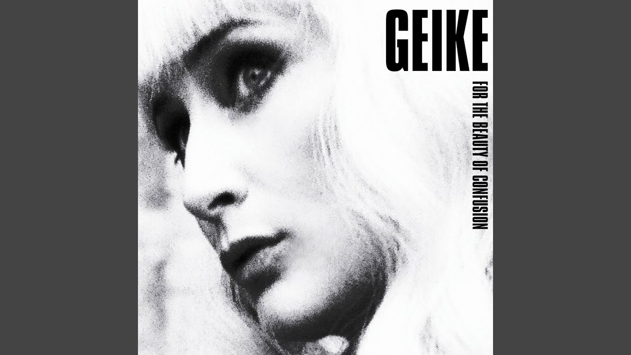 在 YouTube 上观看 In Gold 在 YouTube 上观看 In Gold