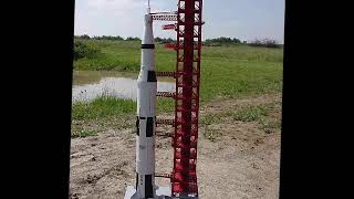 Saturn V, building a 1/100 scale rocket and Launch Umbilical Tower