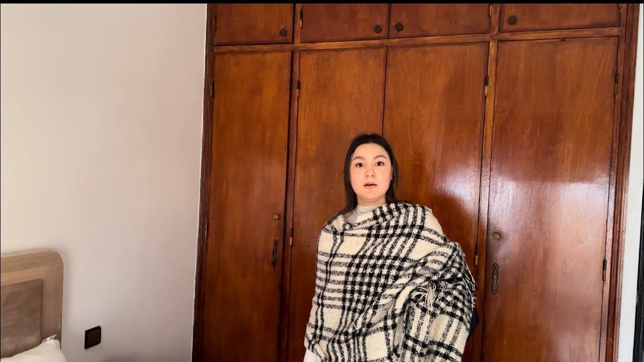 ايمان وامينة ضربو فزنقة 😡هدو خص ابي ينوض ليها يعطيهم 🥊لعطى مي تصدمات😡