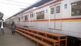 KRL eks-Tokyo Metro 6000 (6017F) VVVF | Stasiun Manggarai