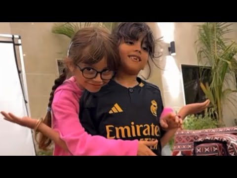صديقه ايلين زعلانه تشجع ريال مدريد وعبدالرحمن برشلونه عائله ميرو