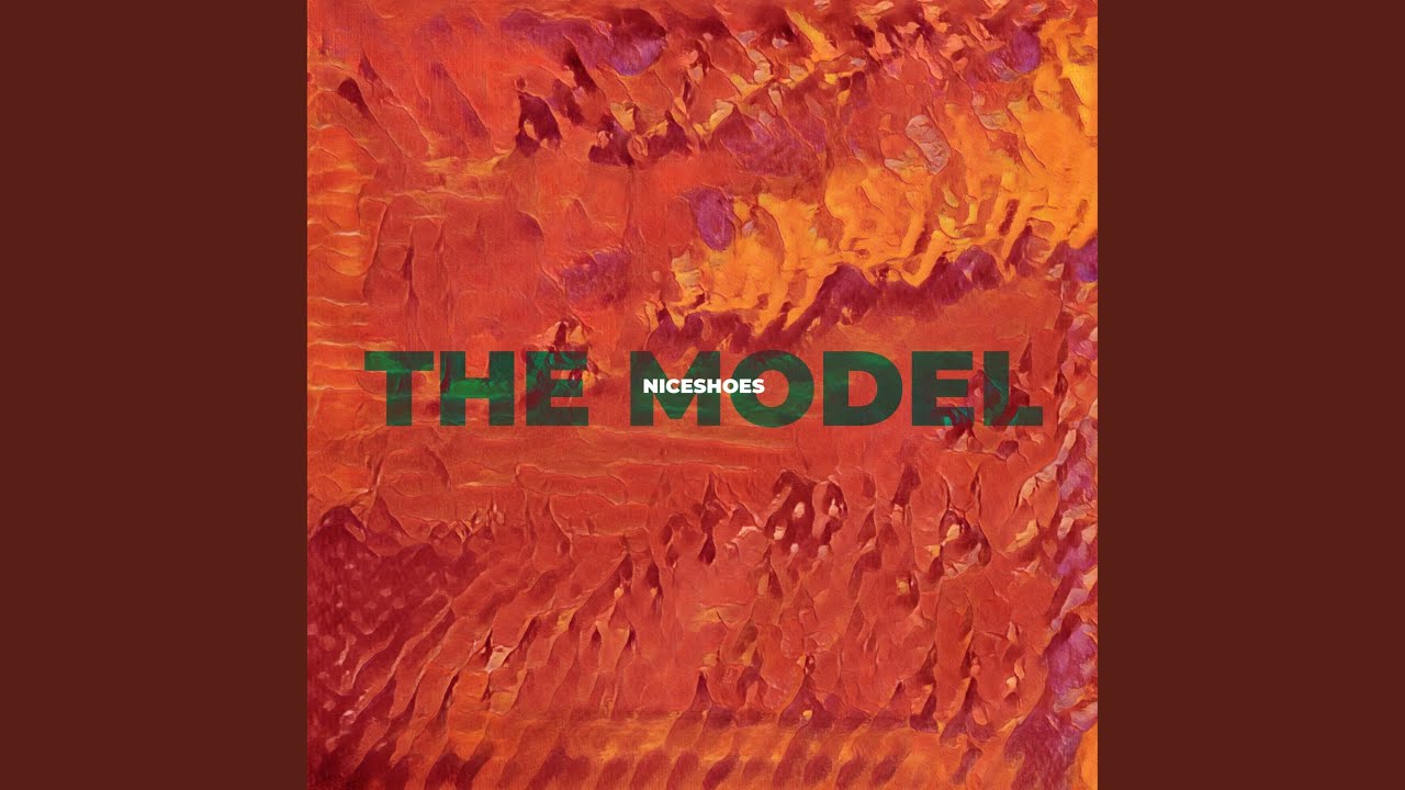 在 YouTube 上觀看「The Model」