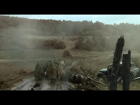ДЕВОЧКА-СИРОТА ОБРЕТАЕТ СЕМЬЮ