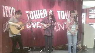The Staves - Facing West.