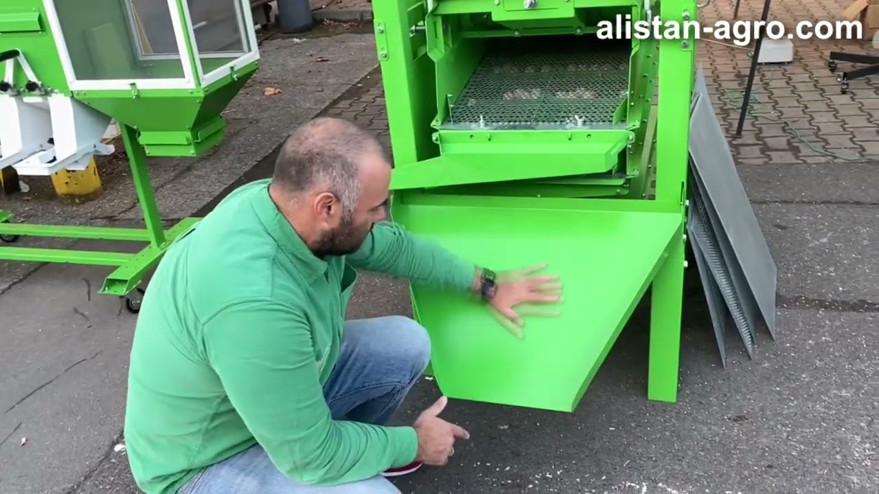 Wystawa rolnicza SIMA 2022 Paris. Czyszczalnie do zboża, wibrosita, zaprawiarki do nasion