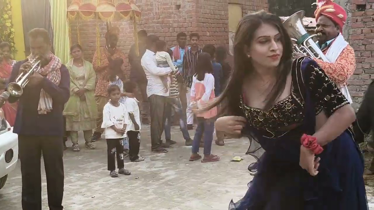 चंद्रशेखर बैंड पार्टी मऊ 9918799282