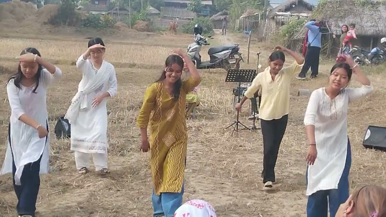 २०८२ साल ९ महिना ६ गते हब्रोन मण्डली हल्दीबारीमा christmas सुसमाचार्य कार्यक्रमको केही झलकहरू